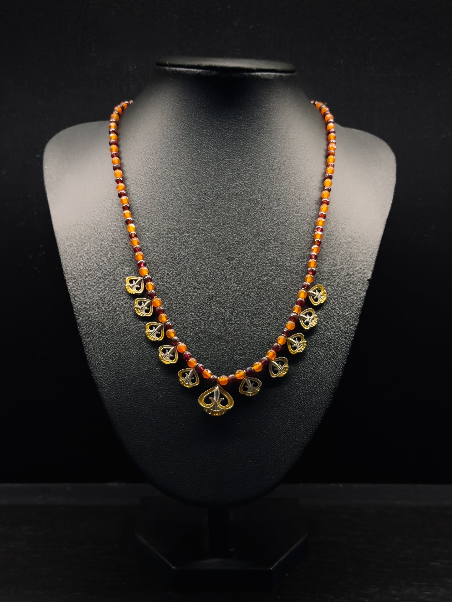Ikria Orange necklace